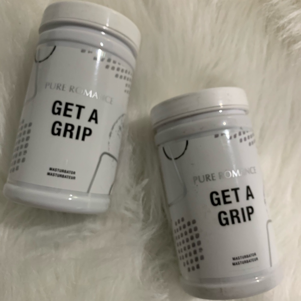 Get a grip For men Only !!